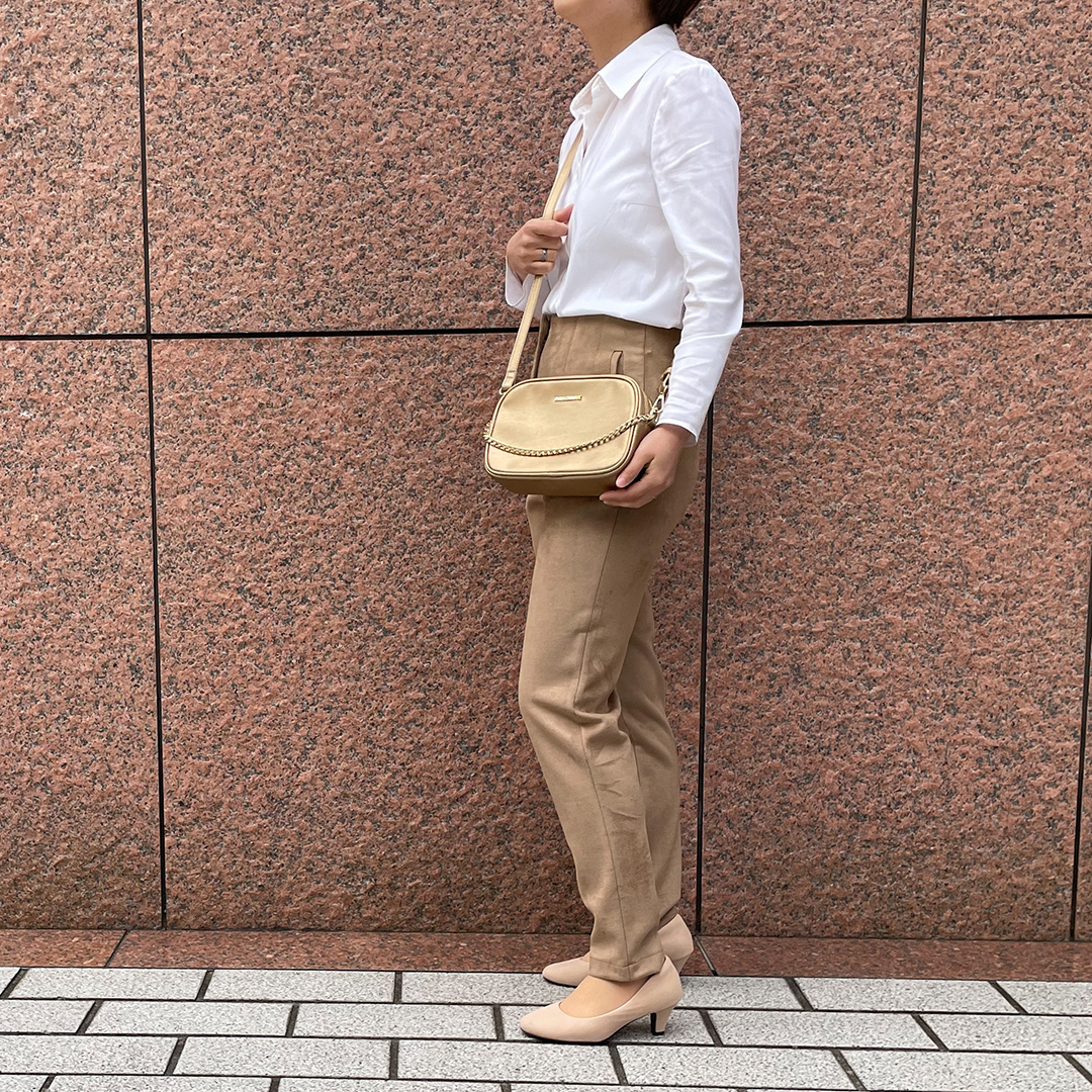 【アップルレザー】メリンダ カメラバッグ ~MELINDA CAMERA BAG プラチナゴールド / PLATINUM GOLD