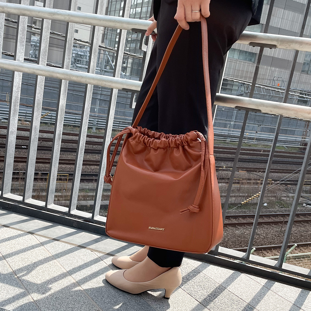 【レンタル RENTAL 】 9泊10日 / 3000円 アップルレザー ジェシートート JESSIE TOTE~ジンジャーブレッド / GINGER BREAD